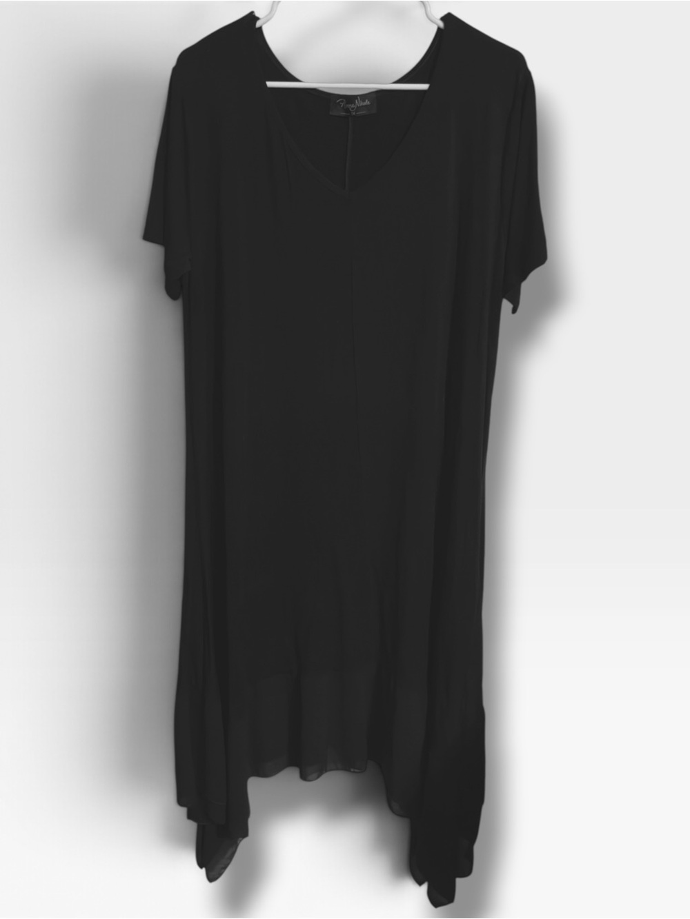 Hanna Nikole Everyday V-Neck Black Short Sleeve Tunic Dress- Women